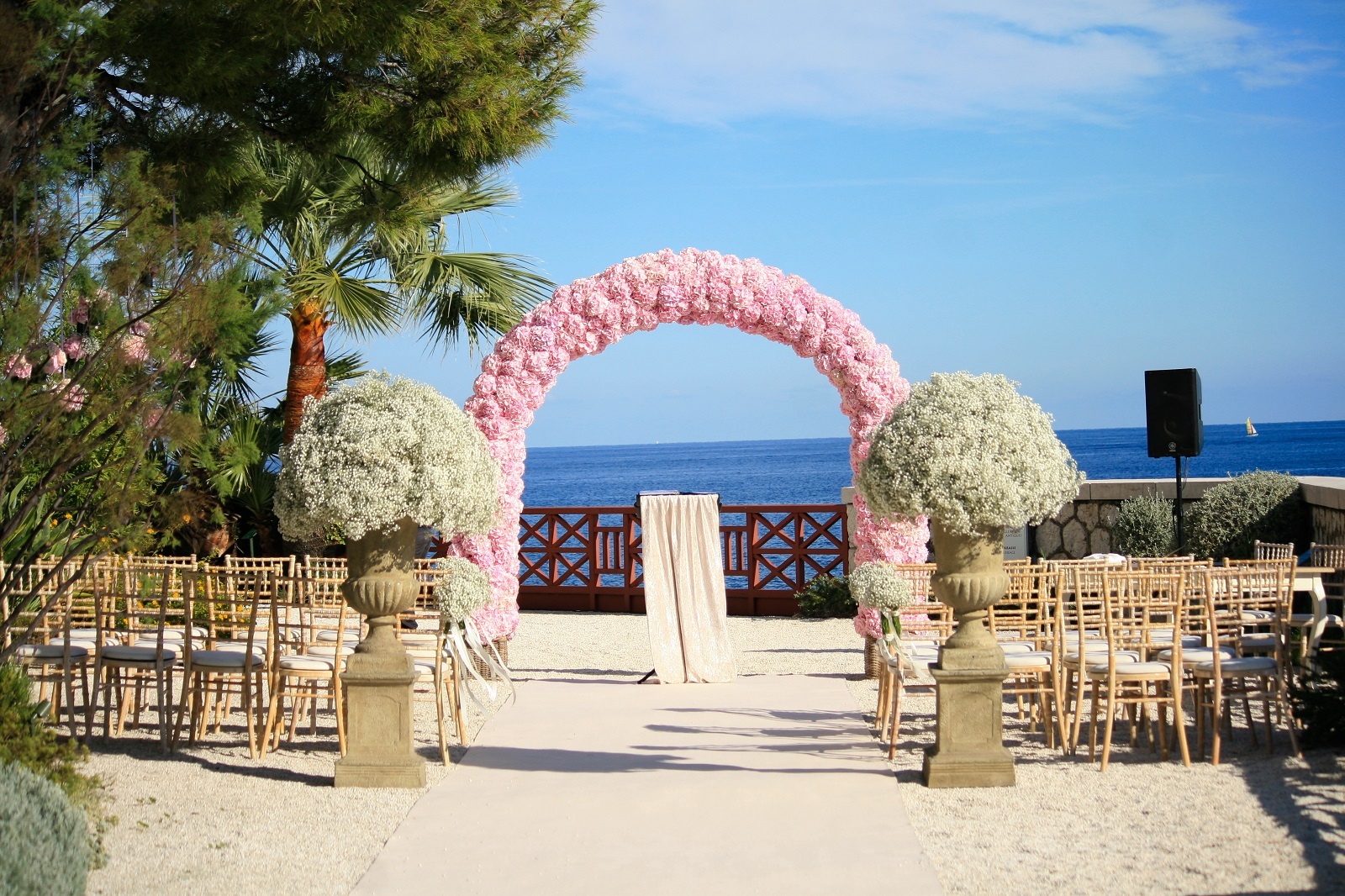 Herve_Frezal_Fleuriste_Boutique_Mariage_Rotonde_Beaulieu_sur_Mer_4.jpg