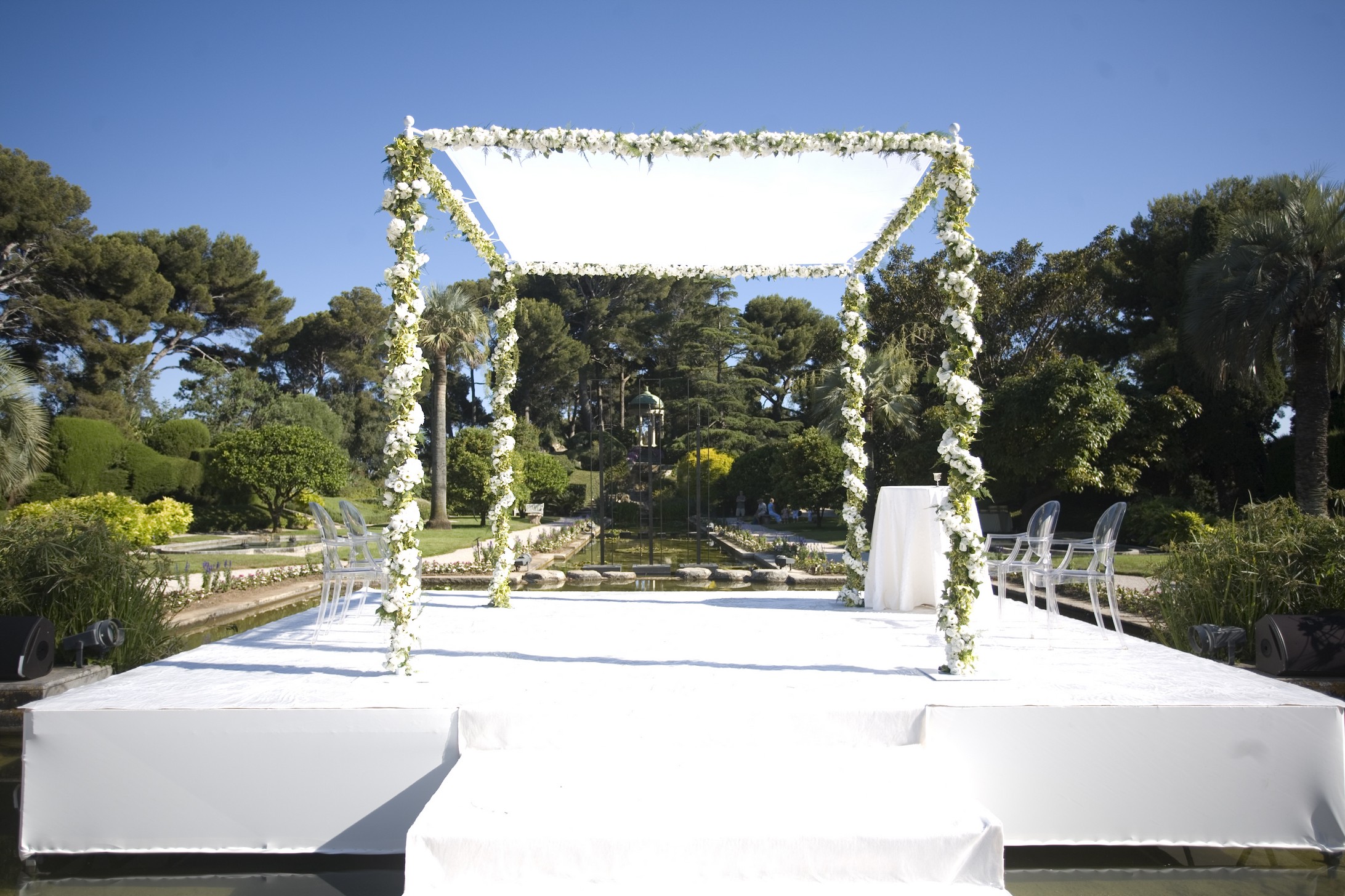 Herve_Frezal_Fleuriste_Boutique_Mariage_Jardin_Ephrussi_de_Rotschild_5.jpg